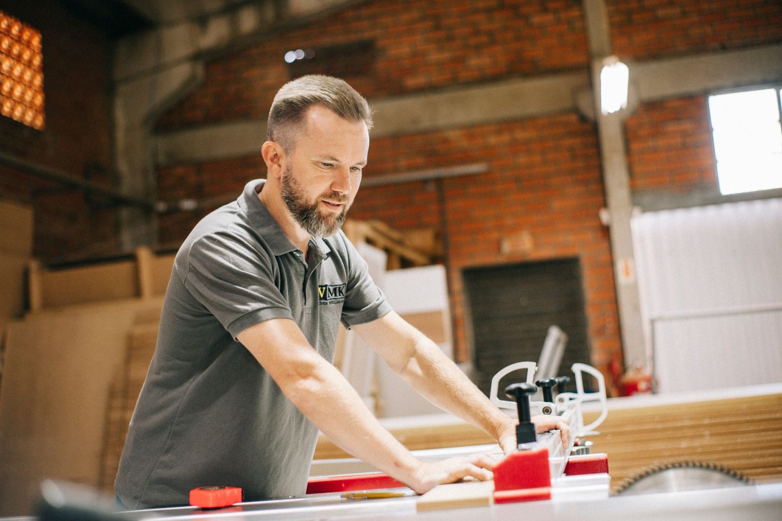 Túi đồ nghề bằng da: Đặc điểm và những yếu tố cần cân nhắc khi lựa chọn